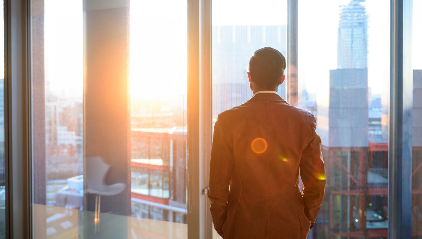 https://images.aptean.com/apteanmarketimages/2WBwEaqM1PWg9VWQad4WJp/card-strategies-to-mitigate-talent-shortage.jpg