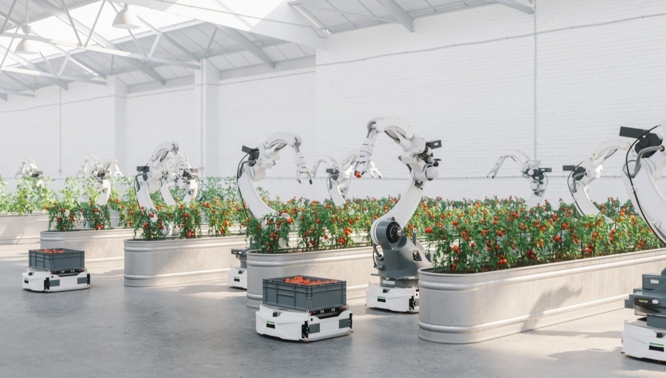 https://images.aptean.com/apteanmarketimages/36uCkuxTxGrLu8pIDupGpg/card-emergent-technology-trends-in-agriculture.jpg