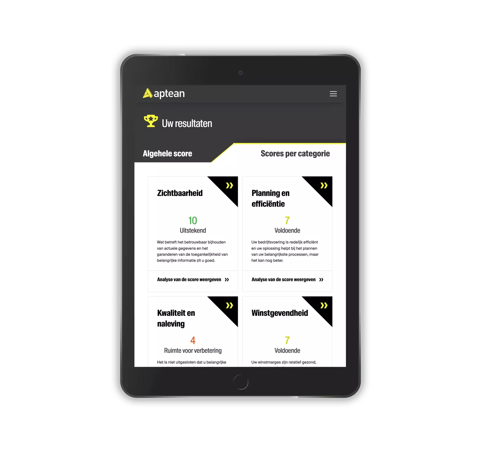 Een tablet waarop de webpagina over de beoordeling van levensmiddelen en dranken op Aptean.com wordt weergegeven