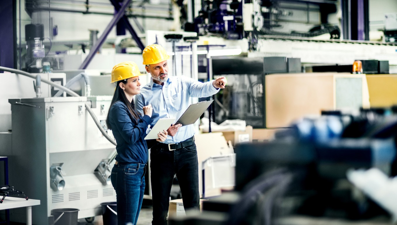 https://images.aptean.com/apteanmarketimages/5KVDbCc1SeE6u6iBoYC0DV/card-industrial-manufacturing-erp-rfp-template.jpg